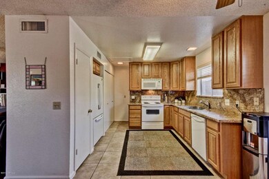 kitchen2