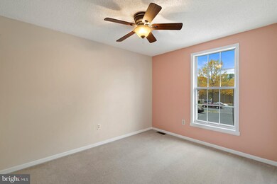 812 Wide Oak Ct, Warrenton, VA 20186 - photo 7