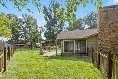 616 Hickory Ln, Ossian, IN 46777 - photo 6