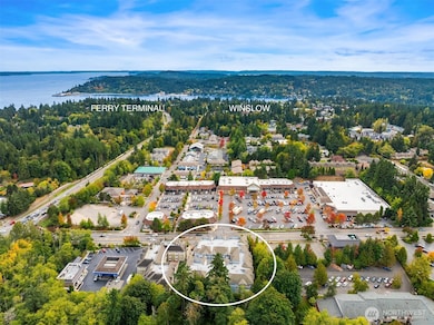 300 High School Rd NE unit 318, Bainbridge Island, WA 98110 - photo 2