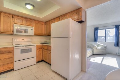 005a- Kitchen