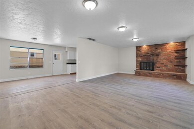 306 W 9th St, Cordell, OK 73632 - photo 6