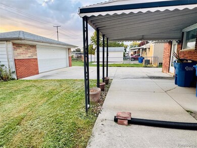 25227 Marilyn Ave, Warren, MI 48089 - photo 6