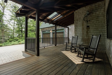 20 Sentry Hill Rd, York Harbor