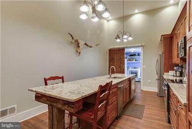 12328 Old Mill Rd, Midland, VA 22728 - photo 6