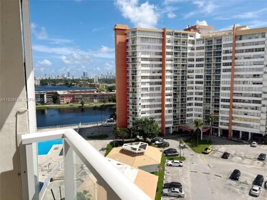Buckley Towers unit 813W, Miami, FL 33179 - photo 4