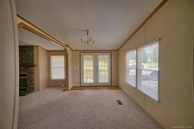 272 Knox Farm Rd unit 8, Statesville, NC 28677 - photo 5