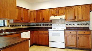 Kitchen 2