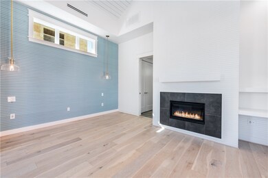 Gas fireplace