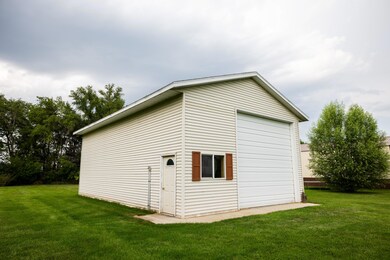 40534 254th St, Mitchell, SD 57301 - photo 7