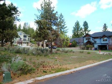 unlisted-address, Bend, OR 97703 - photo 4