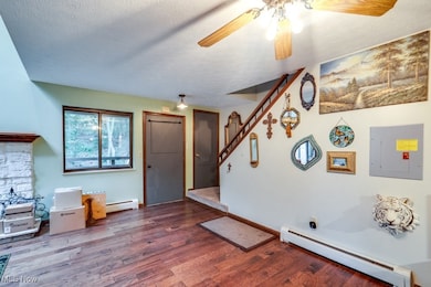 582 Meredith Ln unit 582, Cuyahoga Falls, OH 44223 - photo 3