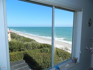 Living Room View to the North