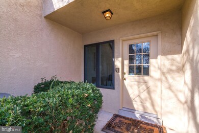 649 Niblick Ln unit 20, Wallingford, PA 19086 - photo 4