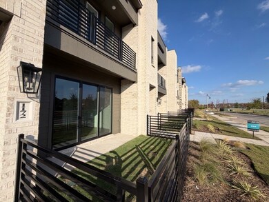 1172 Daybreak Dr, Allen, TX 75013 - photo 2