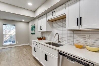 7498 E Northwest Hwy unit 102, Dallas, TX 75231 - photo 6