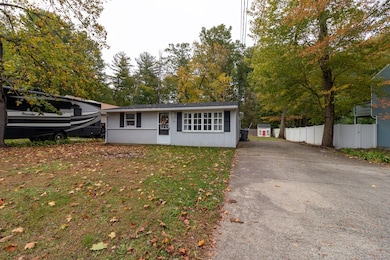 90 Cottage Rd, Enfield, CT 06082 - photo 2