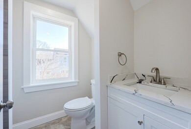 179 W Central St, Franklin, MA 02038 - photo 5