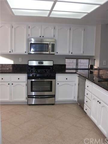 13848 Calada Dr, Moreno Valley, CA 92553 - photo 4