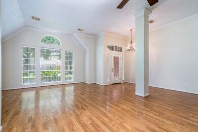 8302 E Copper Lakes Dr, Houston, TX 77095 - photo 3