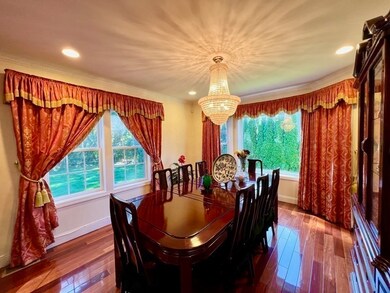 127 Maple St, Lexington, MA 02420 - photo 6