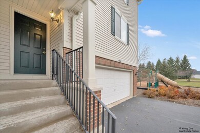 464 Evergreen Cir unit 6026, Gilberts, IL 60136 - photo 2