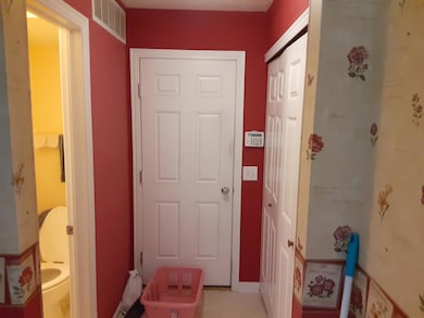 2457 Ashpoint St, Columbus, OH 43219 - photo 4