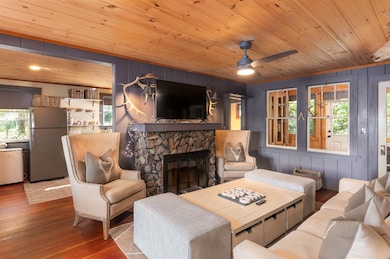 9 Harper Ferry Landing, Ossipee, NH 03864 - photo 4