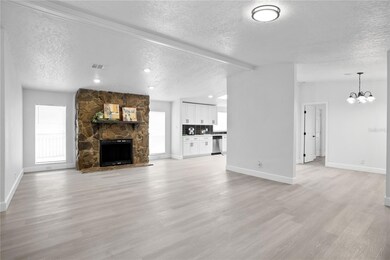 4713 Myrtle View Dr S, Mulberry, FL 33860 - photo 3