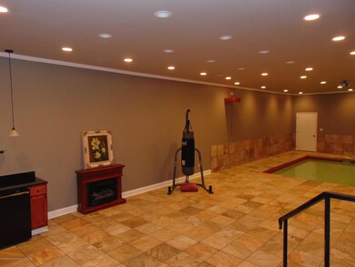 Game Room/Pool Room