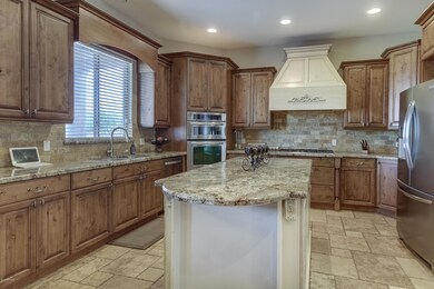 20524 E Navajo Dr-25