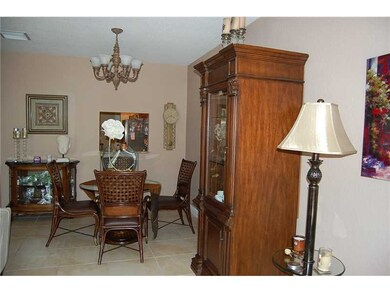 9761 Darlington Place unit 9761, Cooper City, FL 33328 - photo 4