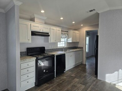 7267 Greenbrier Village Rd unit 142, Lakeland, FL 33810 - photo 4