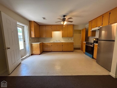 204 SE 4th St, Walnut Ridge, AR 72476 - photo 4