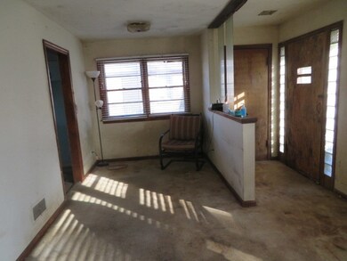 2100 W Monroe St, Waukegan, IL 60085 - photo 4