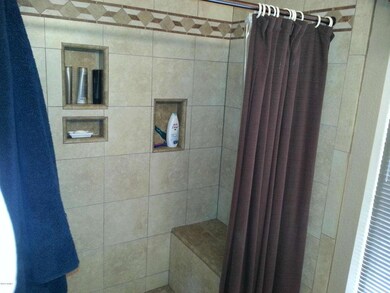 855 W Pecos Ave, Mesa, AZ 85210 - photo 3