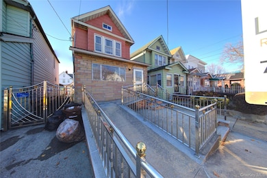 89-10 121st St, Jamaica, NY 11418 - photo 3