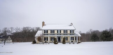 110 Saddlebrook Ln, Schenectady, NY 12302 - photo 2