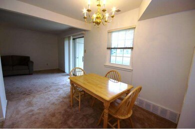 48 Belfast Dr, North Wales, PA 19454 - photo 5