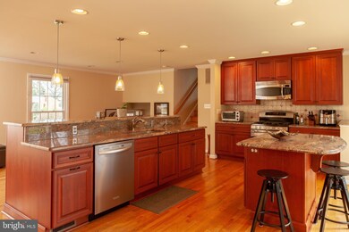 700 Skyline Ct NE, Vienna, VA 22180 - photo 6