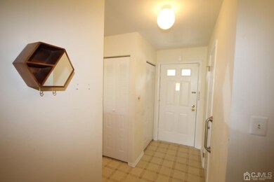 217 Hampshire Ct unit 2217, Piscataway, NJ 08854 - photo 2