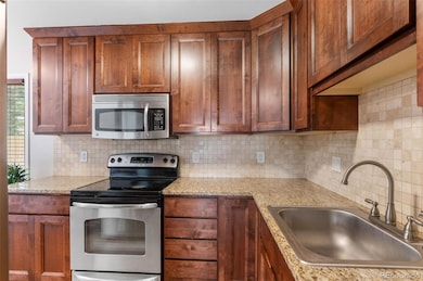 995 Ironton St, Aurora, CO 80010 - photo 6