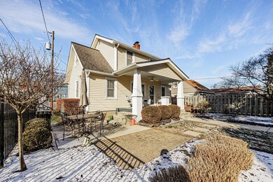 1283 elmwood 006