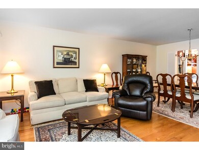 1137 Putnam Blvd unit 24, Wallingford, PA 19086 - photo 4