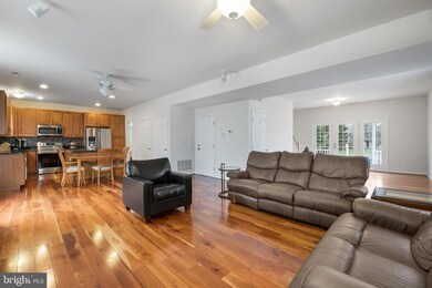 1619 Cherrystone Dr, Edgewater, MD 21037 - photo 5