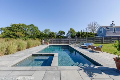 27 Pierce Ln, Edgartown, MA 02539 - photo 6