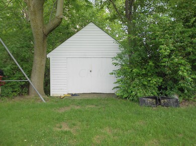 922 Hickory Dr, Marysville, OH 43040 - photo 5