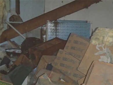 312 N Grant St, Edinburgh, IN 46124 - photo 4