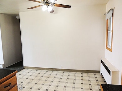 815 9th St, Butte, MT 59701 - photo 4