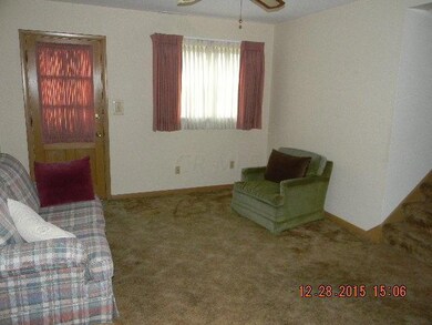 family room entry level